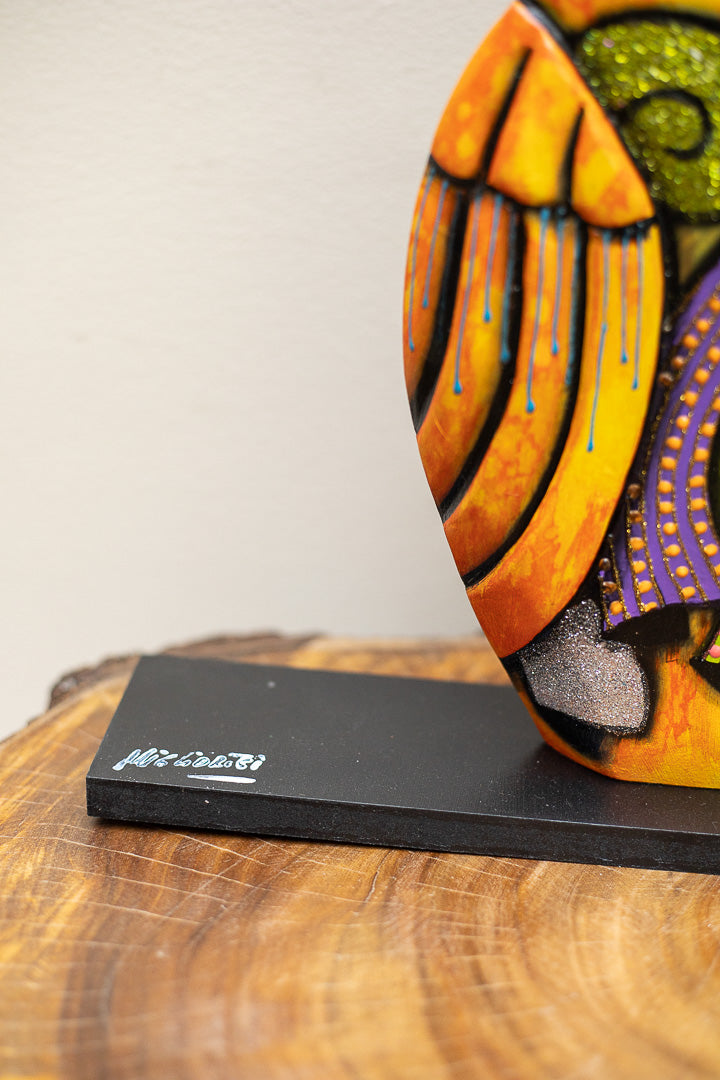 Estatua-Migliorisi-Buho-Naranja